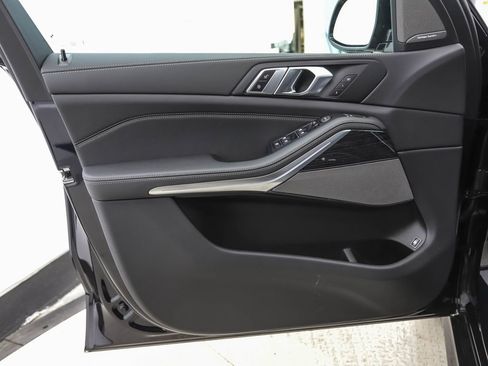 New 2026 BMW X5 xDrive50e AWD/4WD image 9