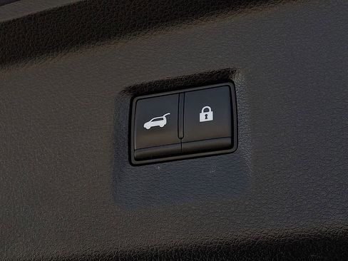 Used 2023 INFINITI QX60 Sensory w/ Vision Package image 33