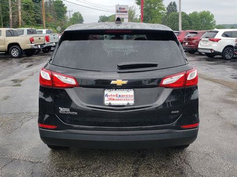 Used 2020 Chevrolet Equinox LS w/ LS Convenience Package AWD/4WD image 6