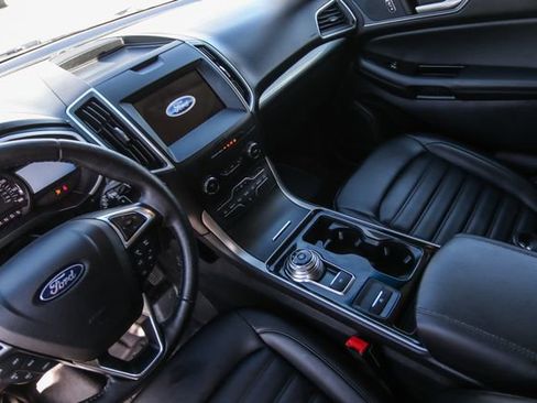 Used 2020 Ford Edge SEL w/ Convenience Package AWD/4WD image 11