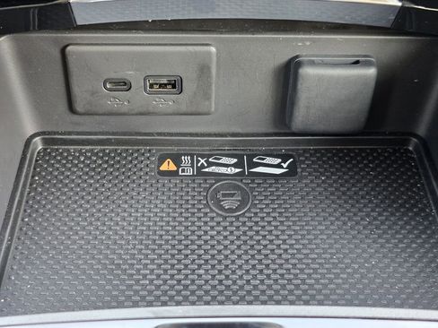 Certified 2024 Buick Envision Sport Touring AWD/4WD image 30