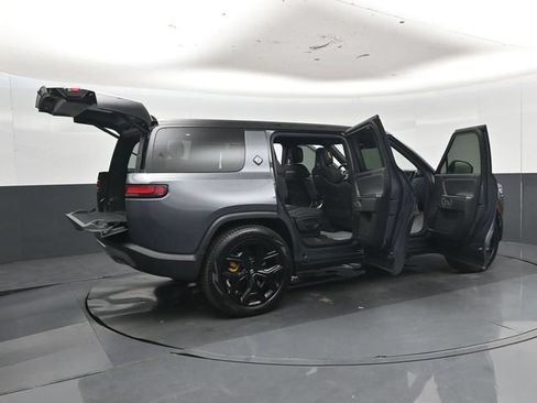 Used 2024 Rivian R1S Adventure Quad AWD/4WD image 58