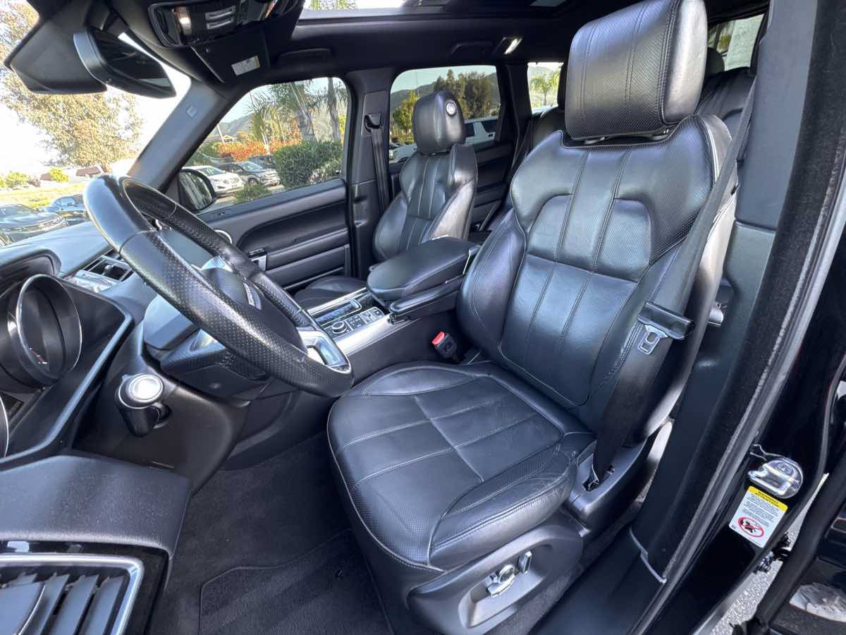 Used 2016 Land Rover Range Rover Sport HSE AWD/4WD image 19