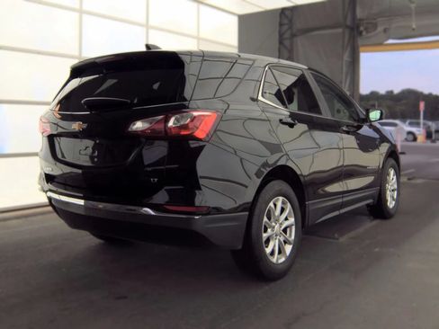Used 2021 Chevrolet Equinox LT FWD image 3