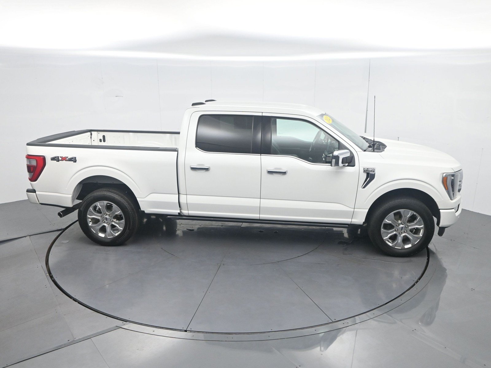 Used 2022 Ford F150 Platinum AWD/4WD image 37