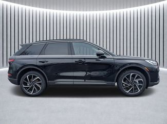 New 2026 Lincoln Corsair Reserve FWD video 2