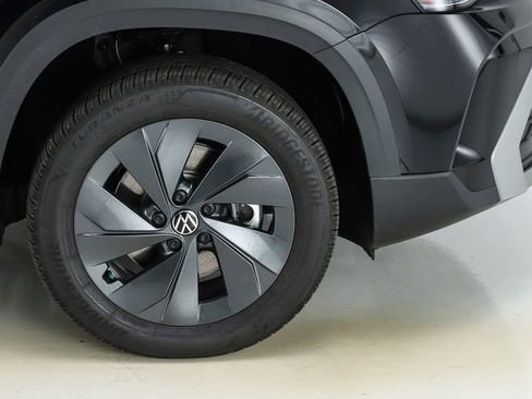 New 2026 Volkswagen Taos S FWD image 14