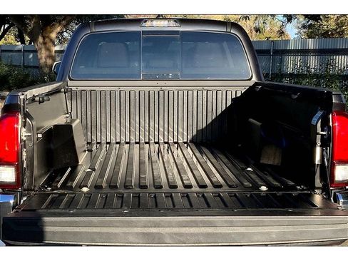 Used 2022 Toyota Tacoma SR5 image 11