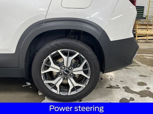 Used 2022 Kia Seltos EX AWD/4WD image 13