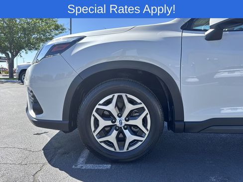 Certified 2023 Subaru Forester Premium AWD/4WD image 19