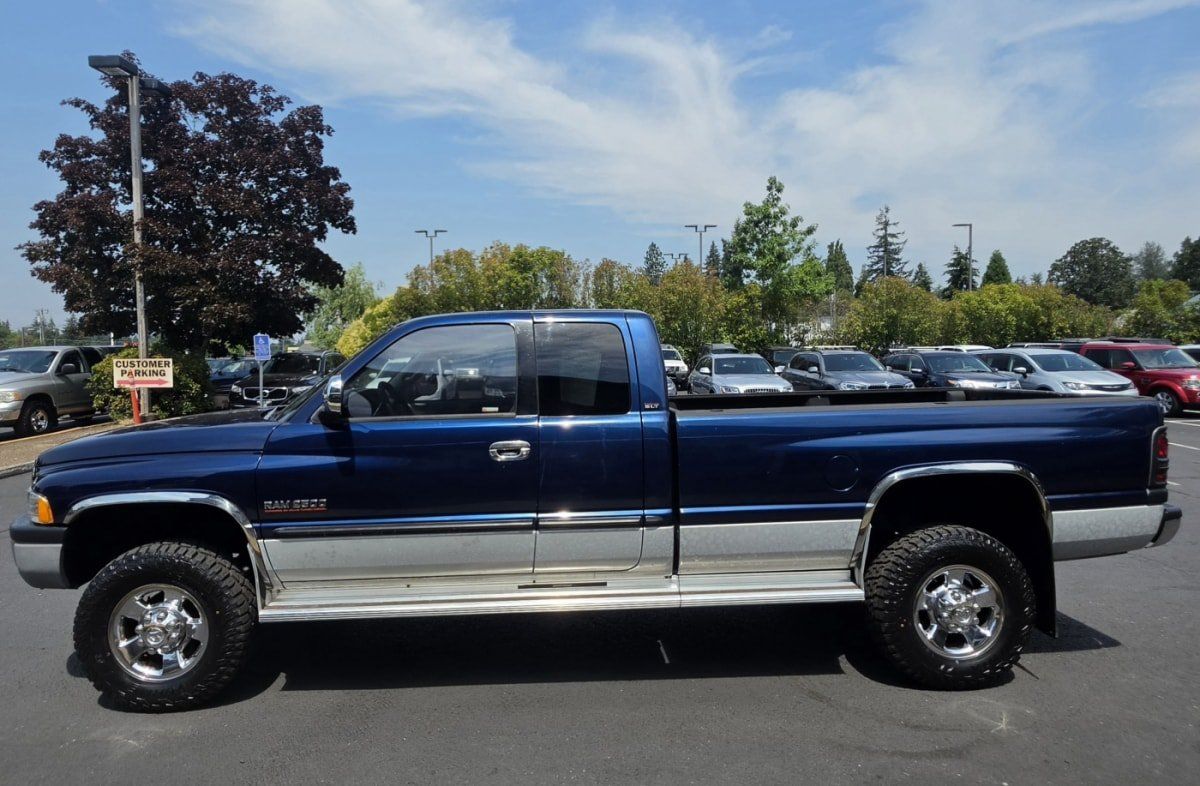 Used 2001 Dodge Ram 2500 Truck 4x4 Quad Cab image 1