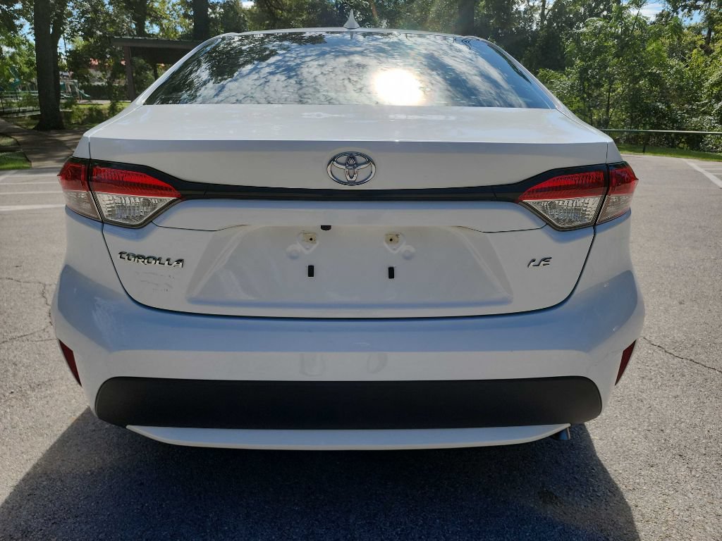 Used 2021 Toyota Corolla LE FWD image 6