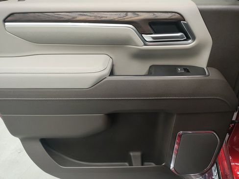 New 2026 GMC Sierra 2500 SLT w/ SLT Premium Package image 28