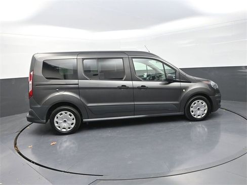 Used 2017 Ford Transit Connect XL image 8