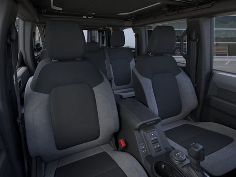 New 2025 Ford Bronco Big Bend image 35