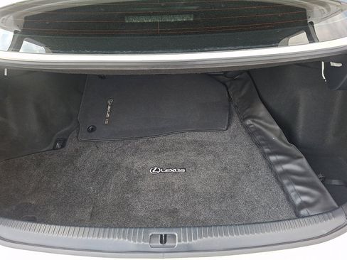 Used 2017 Lexus IS 300 AWD w/ Navigation System Package image 18