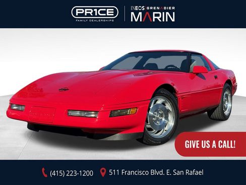 Used 1996 Chevrolet Corvette Coupe image 1