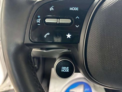 Certified 2023 Hyundai Ioniq 5 Limited w/ Cargo Package image 18