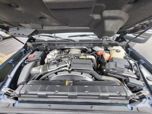 Used 2023 GMC Sierra 2500 AT4 w/ AT4 Preferred Package image 10