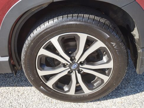 Used 2021 Subaru Forester Limited AWD/4WD image 9