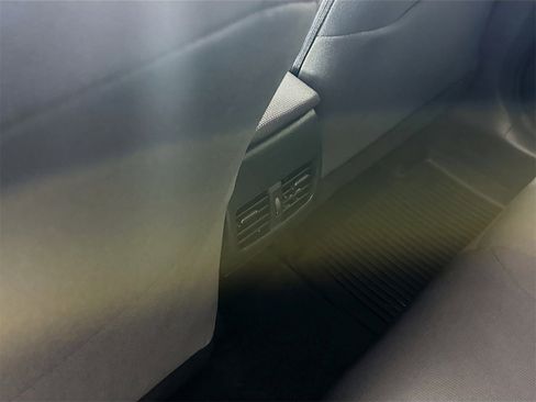 Certified 2023 Toyota Corolla Cross LE w/ Moonroof Package image 22