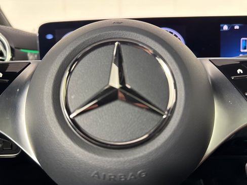 Certified 2025 Mercedes-Benz CLA 250 4MATIC image 34