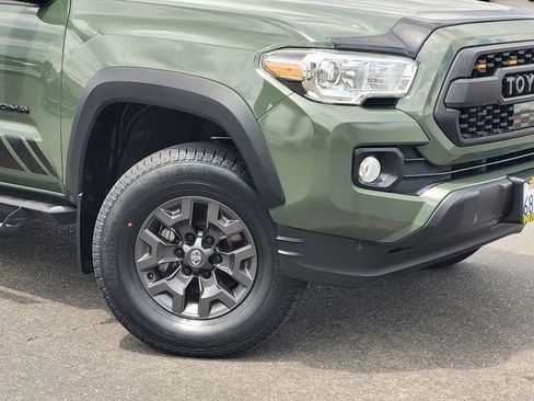Used 2021 Toyota Tacoma SR5 w/ Trail Edition AWD/4WD image 9