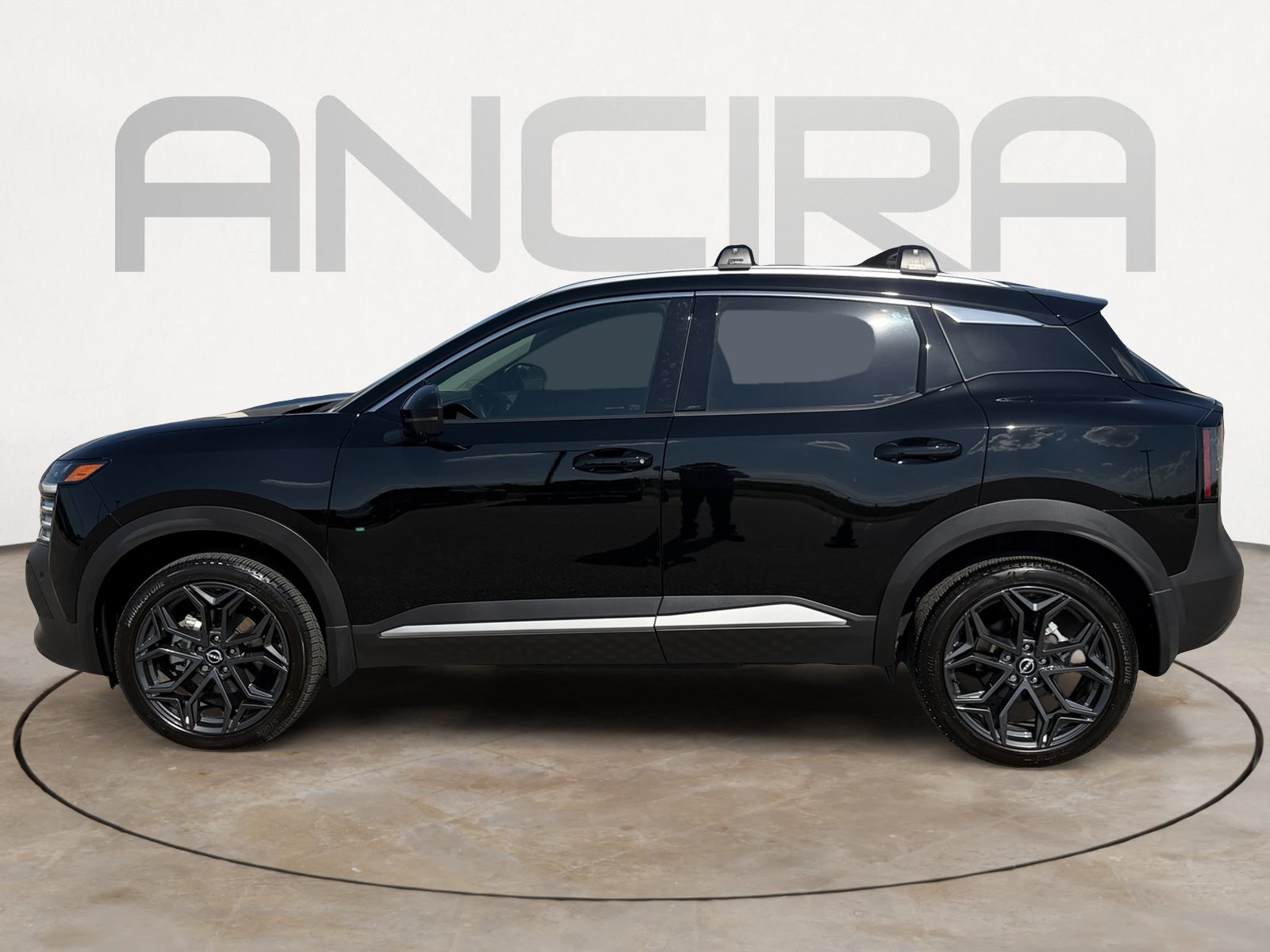 Used 2026 Nissan Kicks SR FWD image 8