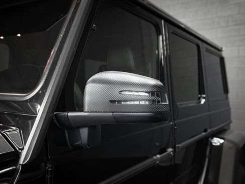 Used 2017 Mercedes-Benz G 550 Squared image 34