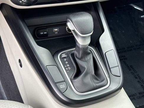 Used 2023 Kia Soul LX w/ Option Group 015 FWD image 22