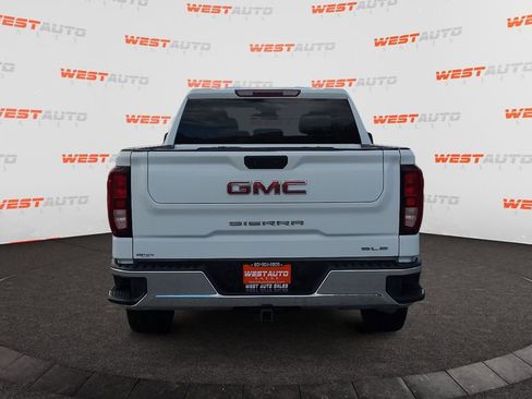 Used 2023 GMC Sierra 1500 SLE AWD/4WD image 4