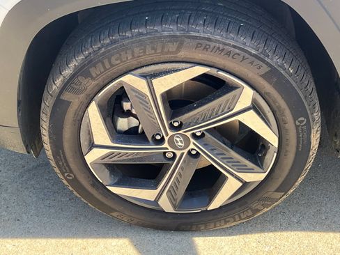 Used 2024 Hyundai Tucson Limited AWD/4WD image 10