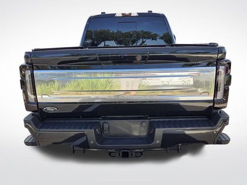 Certified 2026 Ford F350 Platinum w/ Platinum Plus Package AWD/4WD image 8