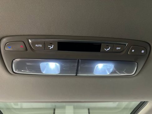 Used 2025 Kia Telluride S image 41