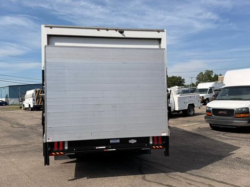 Used 2020 GMC Savana 3500 Extended w/ Driver Convenience Package RWD image 4