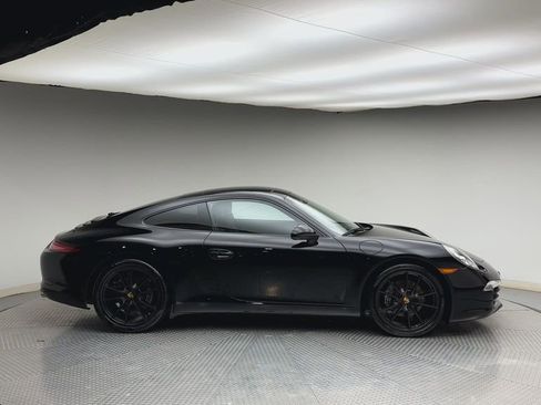 Used 2016 Porsche 911 Carrera RWD image 9