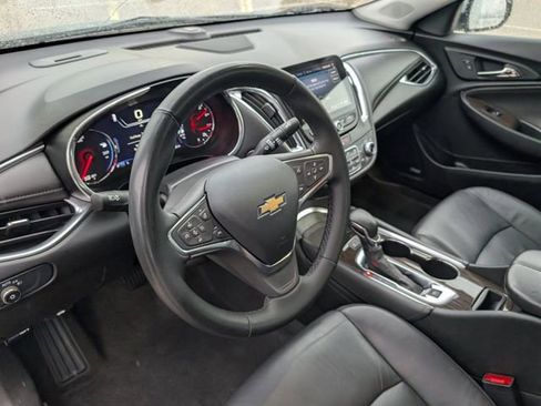 Used 2024 Chevrolet Malibu LT FWD image 9