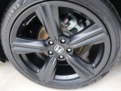 Used 2024 Honda Accord Sport image 47