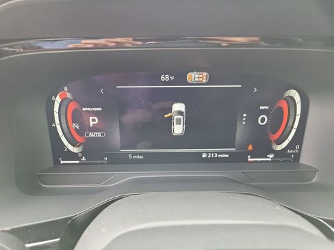 New 2026 Nissan Pathfinder Platinum image 26