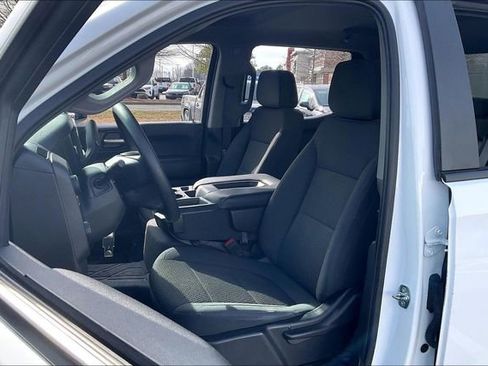 Used 2019 Chevrolet Silverado 1500 Custom w/ Custom Max Trailering Package image 25