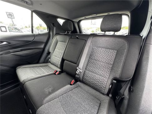 Used 2024 Chevrolet Equinox LT AWD/4WD image 17