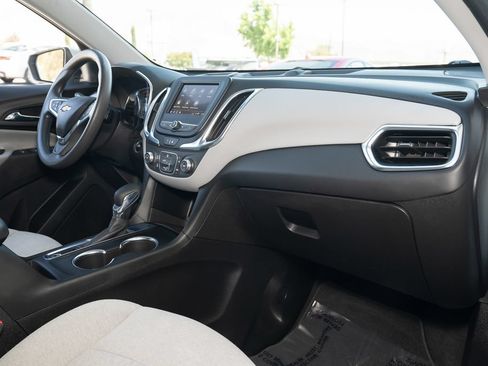Used 2022 Chevrolet Equinox LT FWD image 41