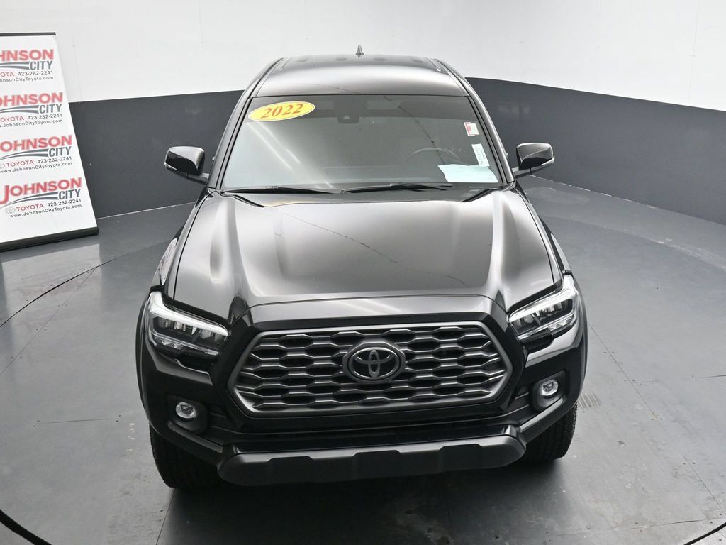 Used 2022 Toyota Tacoma TRD Off-Road AWD/4WD image 26
