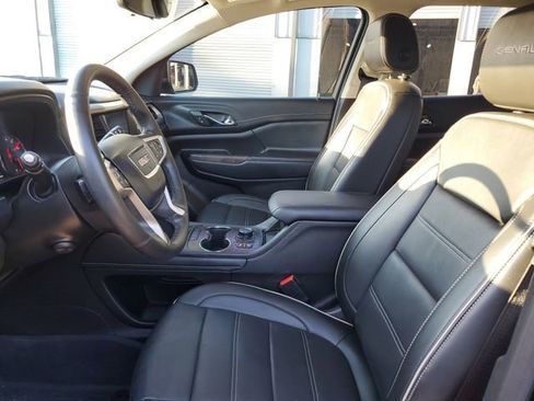 Used 2023 GMC Acadia Denali w/ Denali Ultimate Package FWD image 18