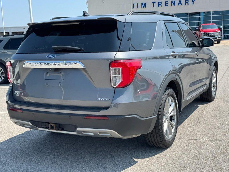 Used 2021 Ford Explorer XLT w/ Equipment Group 202A AWD/4WD image 3