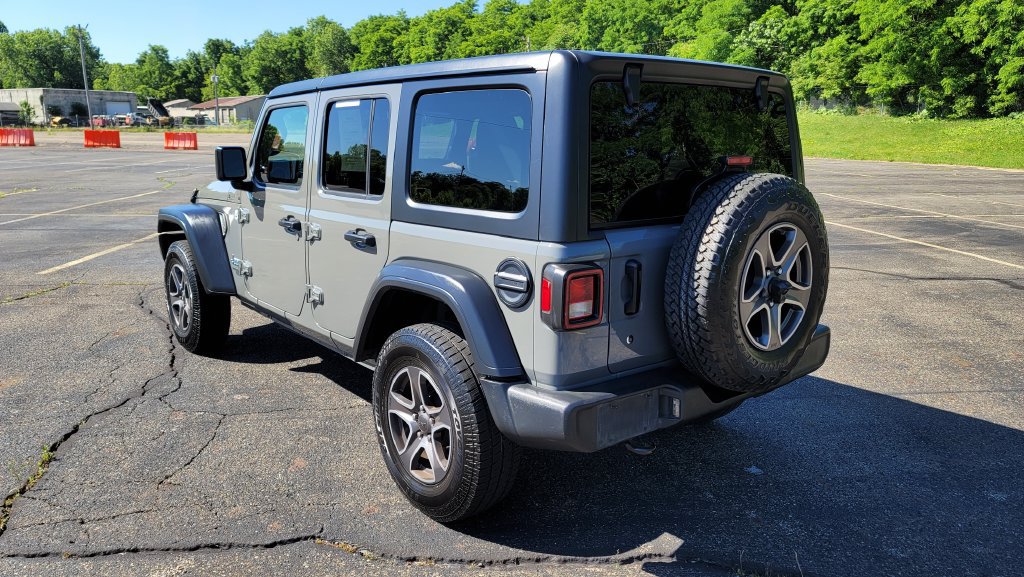 Used 2019 Jeep Wrangler Unlimited Sport S AWD/4WD image 9