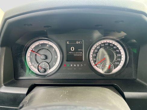 Used 2022 RAM 1500 Classic SLT RWD image 12