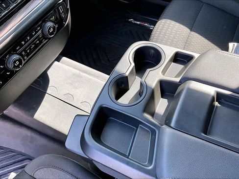 Used 2025 Chevrolet Silverado 2500 LT image 17