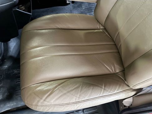 Used 2024 Chevrolet Express 2500 w/ Communications Package RWD image 19