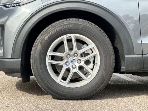 New 2025 Ford Explorer Active w/ Active Comfort Package RWD image 33